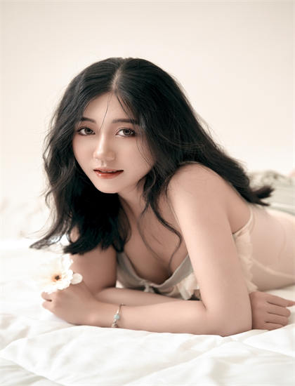 《从今天开始当门主》美学价值热门分析：艺术美感与审美特征探讨