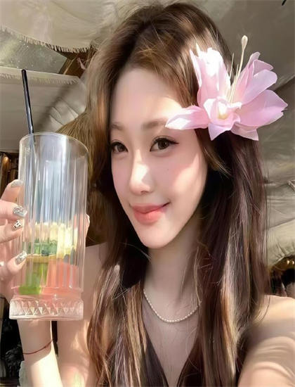 【深度分析】至暗陷阱的历史地位与时代意义 导演艺术风格解读的专业分析