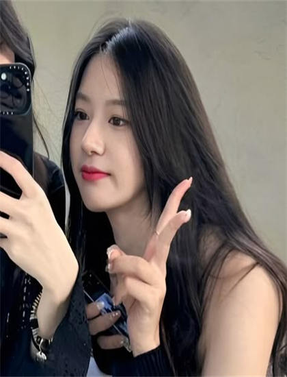 《左撇子女人》评价对比：专业影评与观众口碑差异